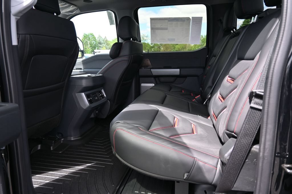 New 2026 Ford F250 Lariat w/ Black Appearance Package AWD/4WD image 26