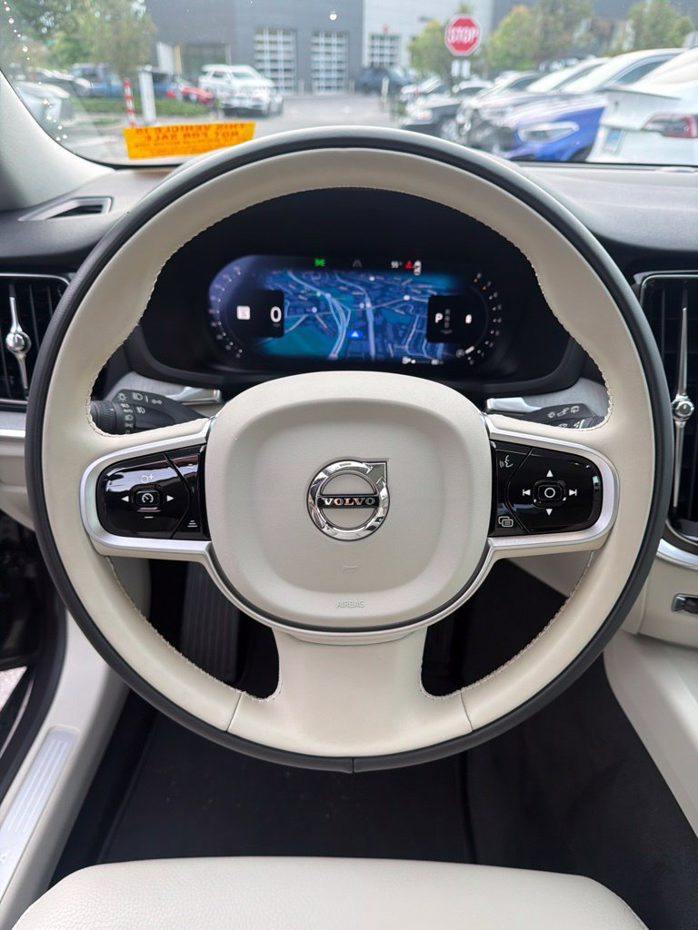 Certified 2025 Volvo V60 B5 Cross Country Plus AWD/4WD image 14