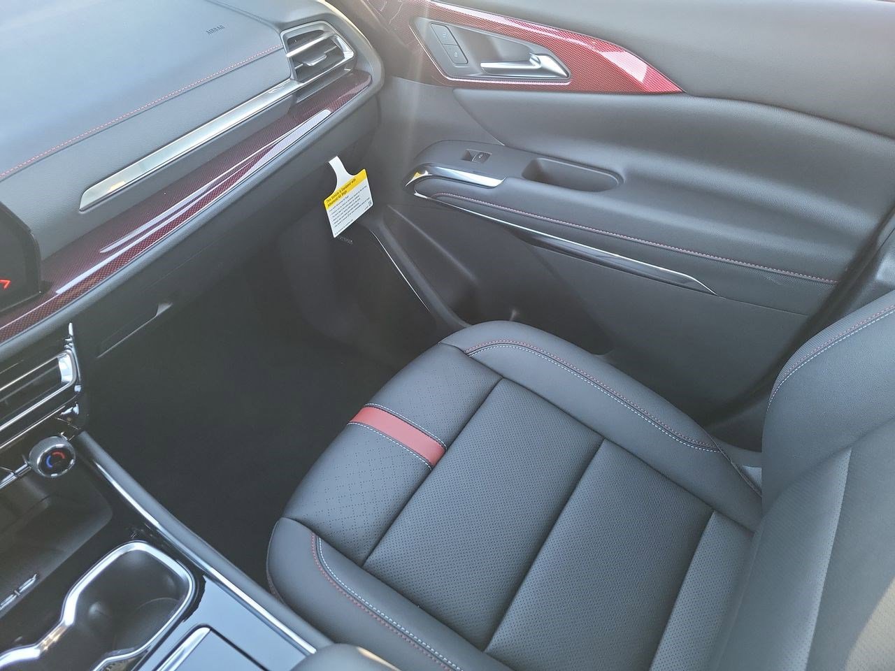 New 2026 Chevrolet Traverse RS image 11