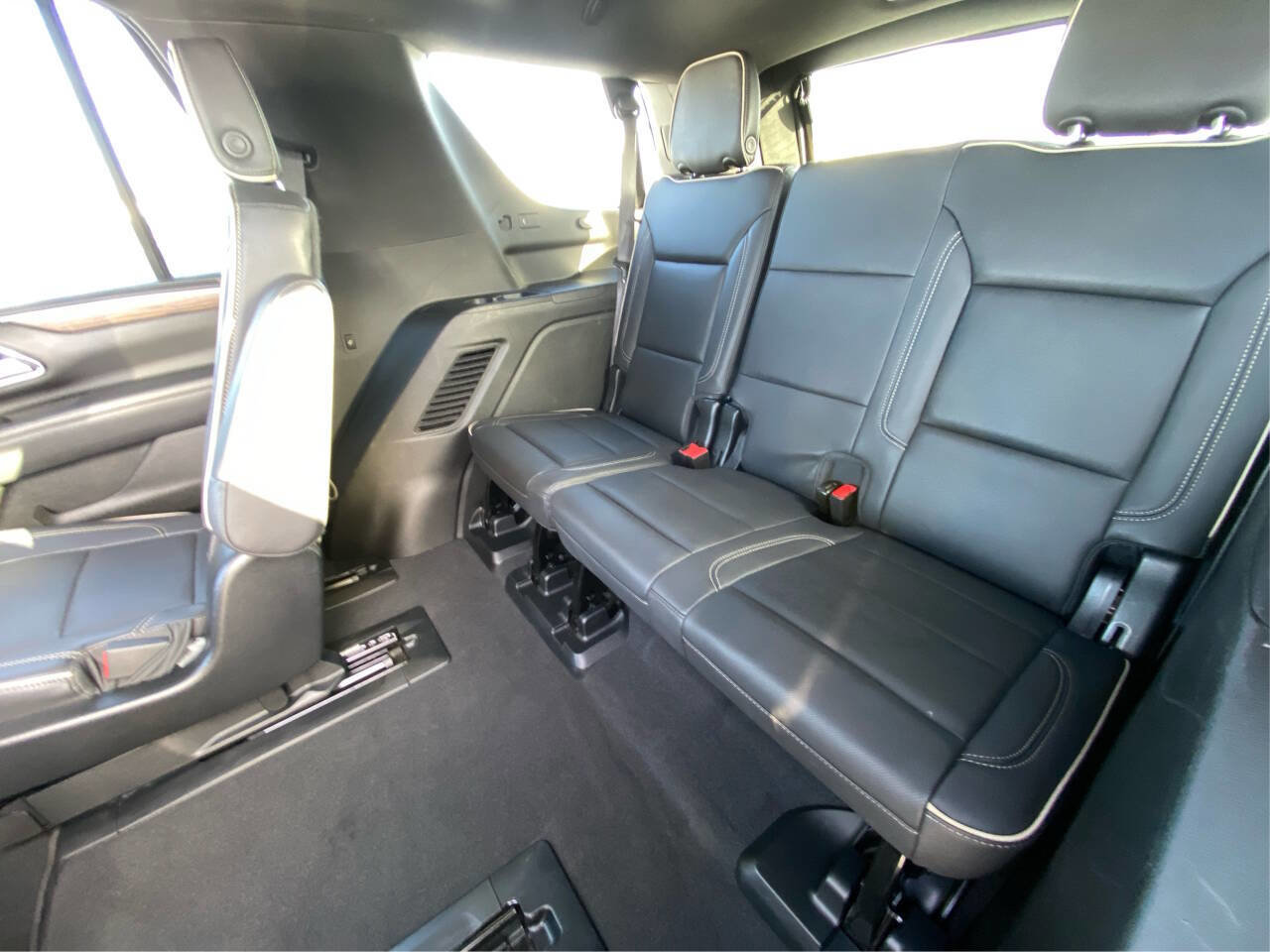 Used 2023 Chevrolet Tahoe Premier image 36