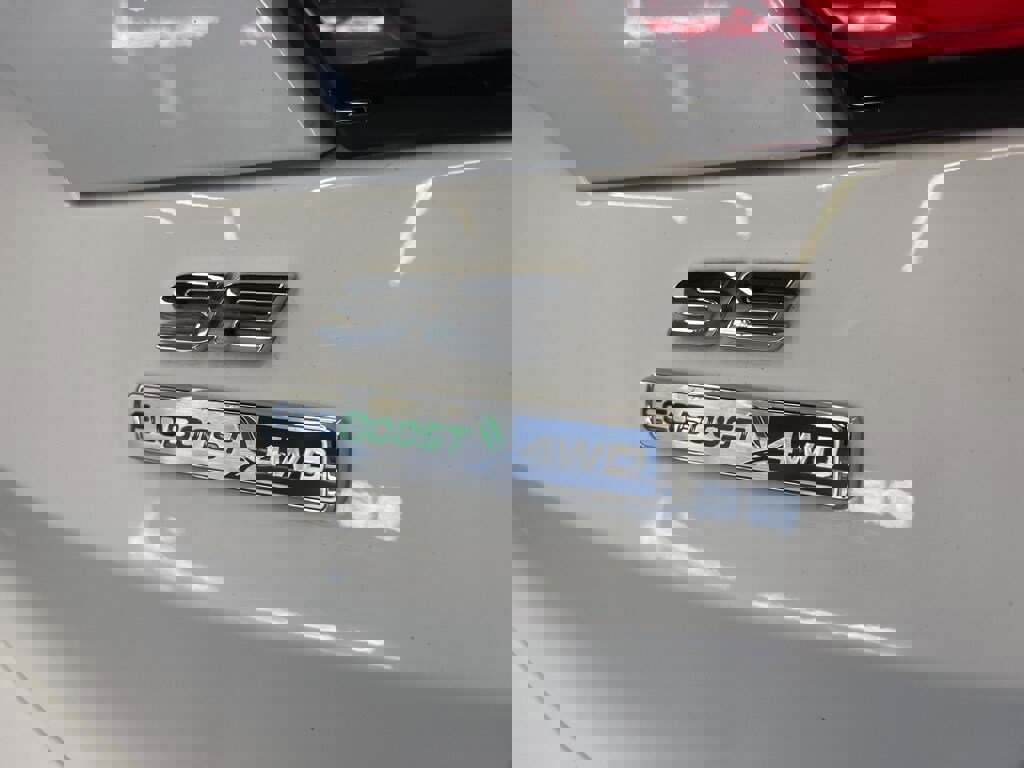 Used 2019 Ford Escape SE image 33