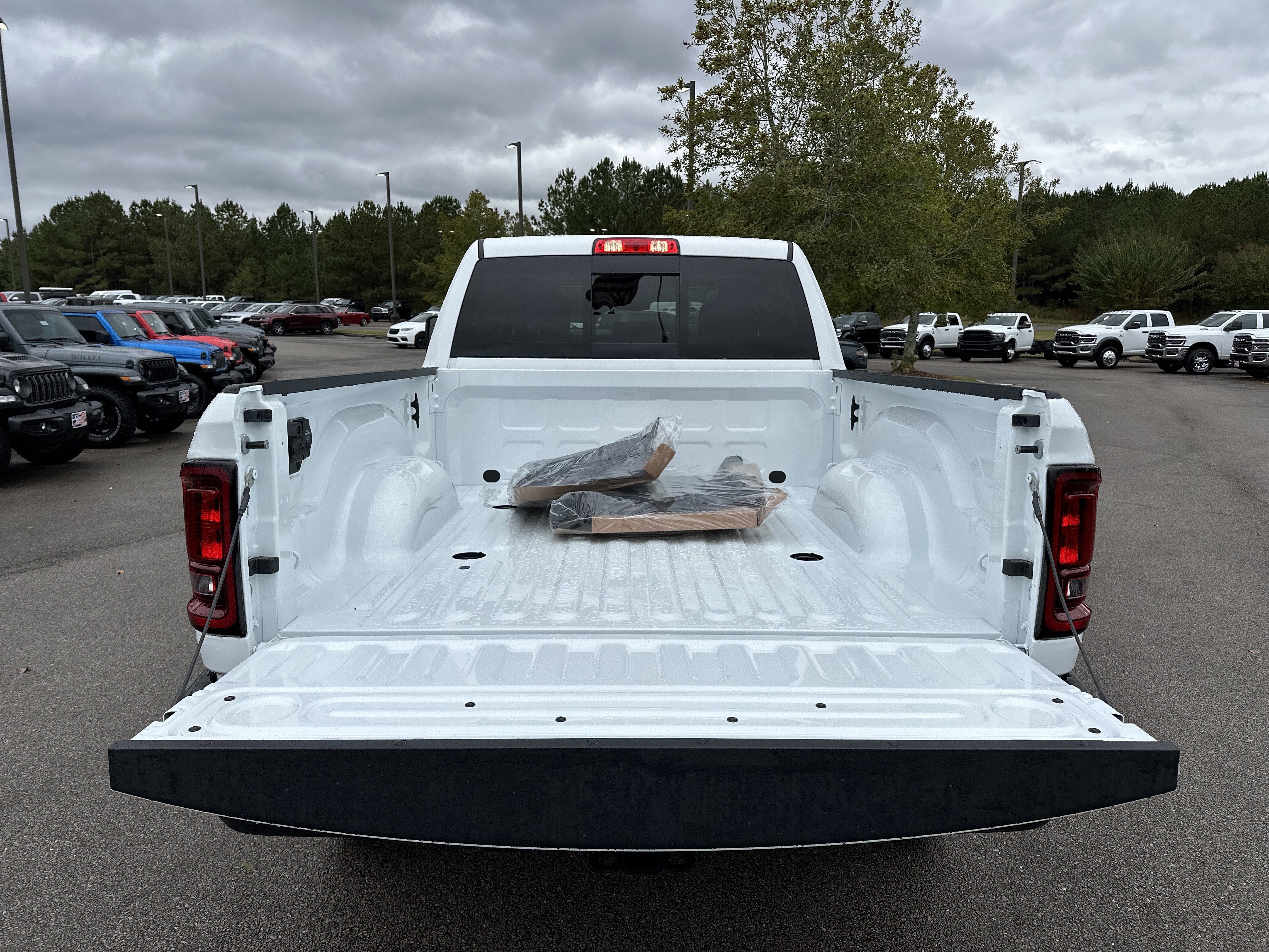 New 2026 RAM 2500 Warlock AWD/4WD image 18
