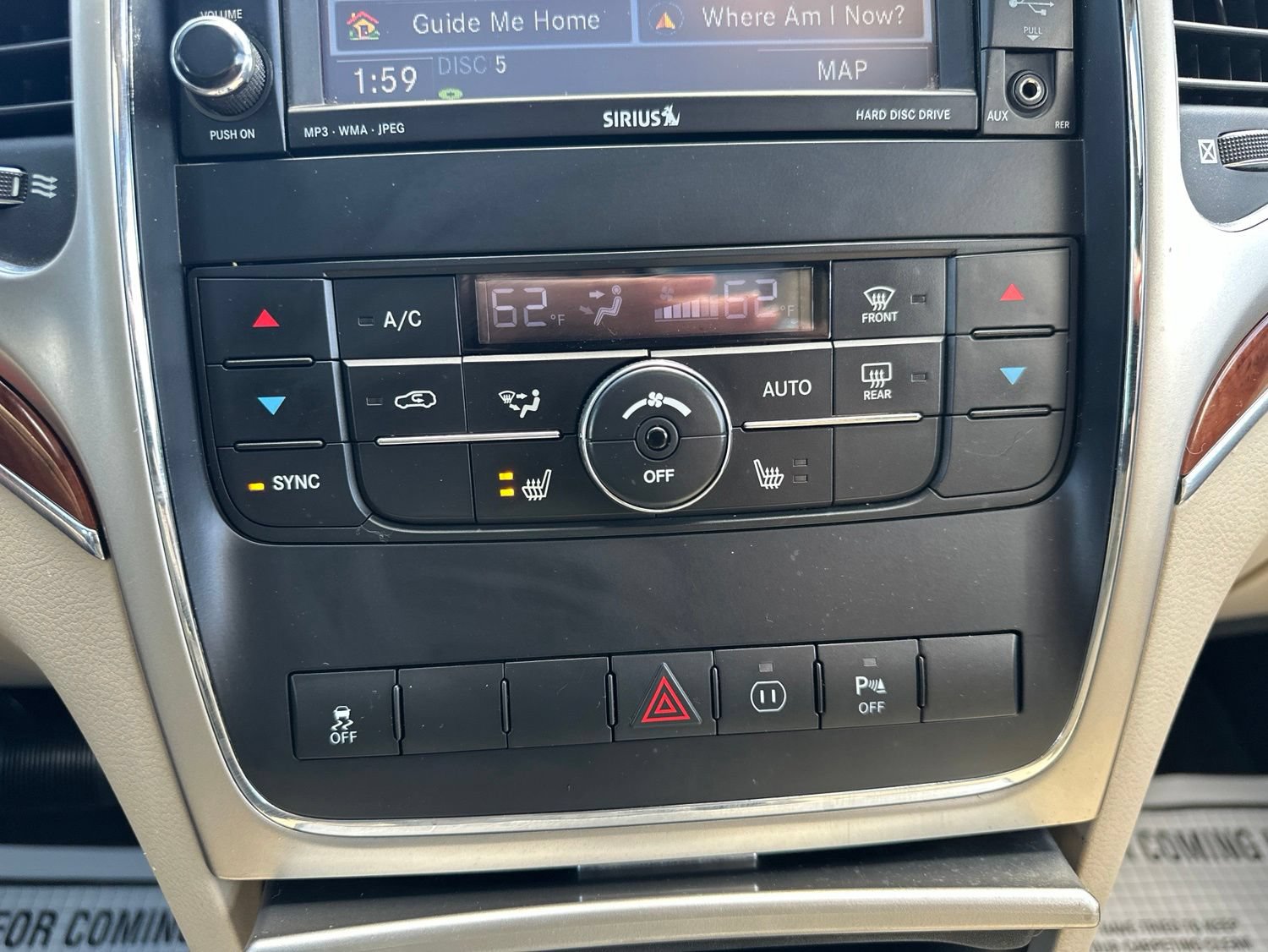 Used 2011 Jeep Grand Cherokee Limited AWD/4WD image 51