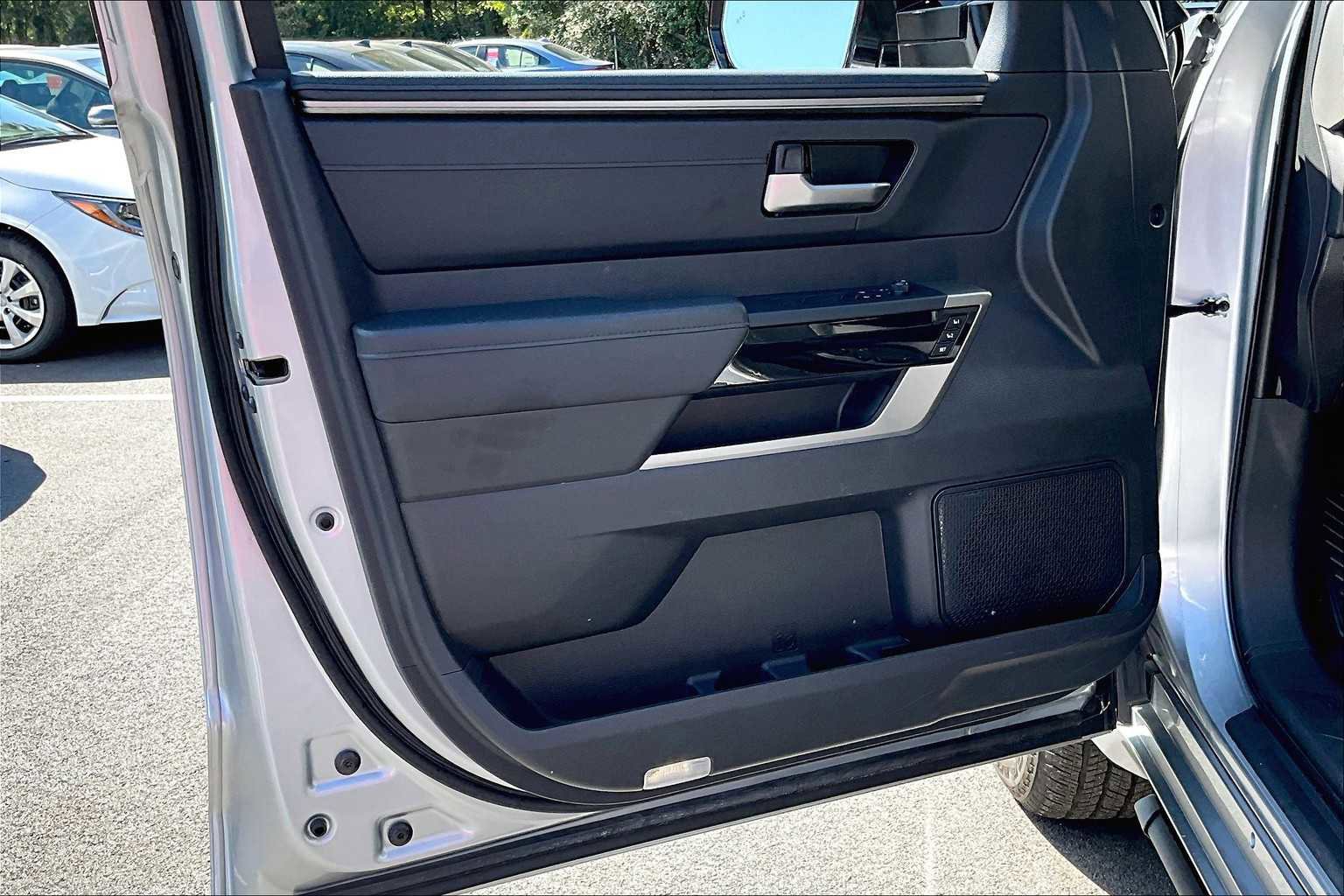 Used 2024 Toyota Tundra Limited image 19