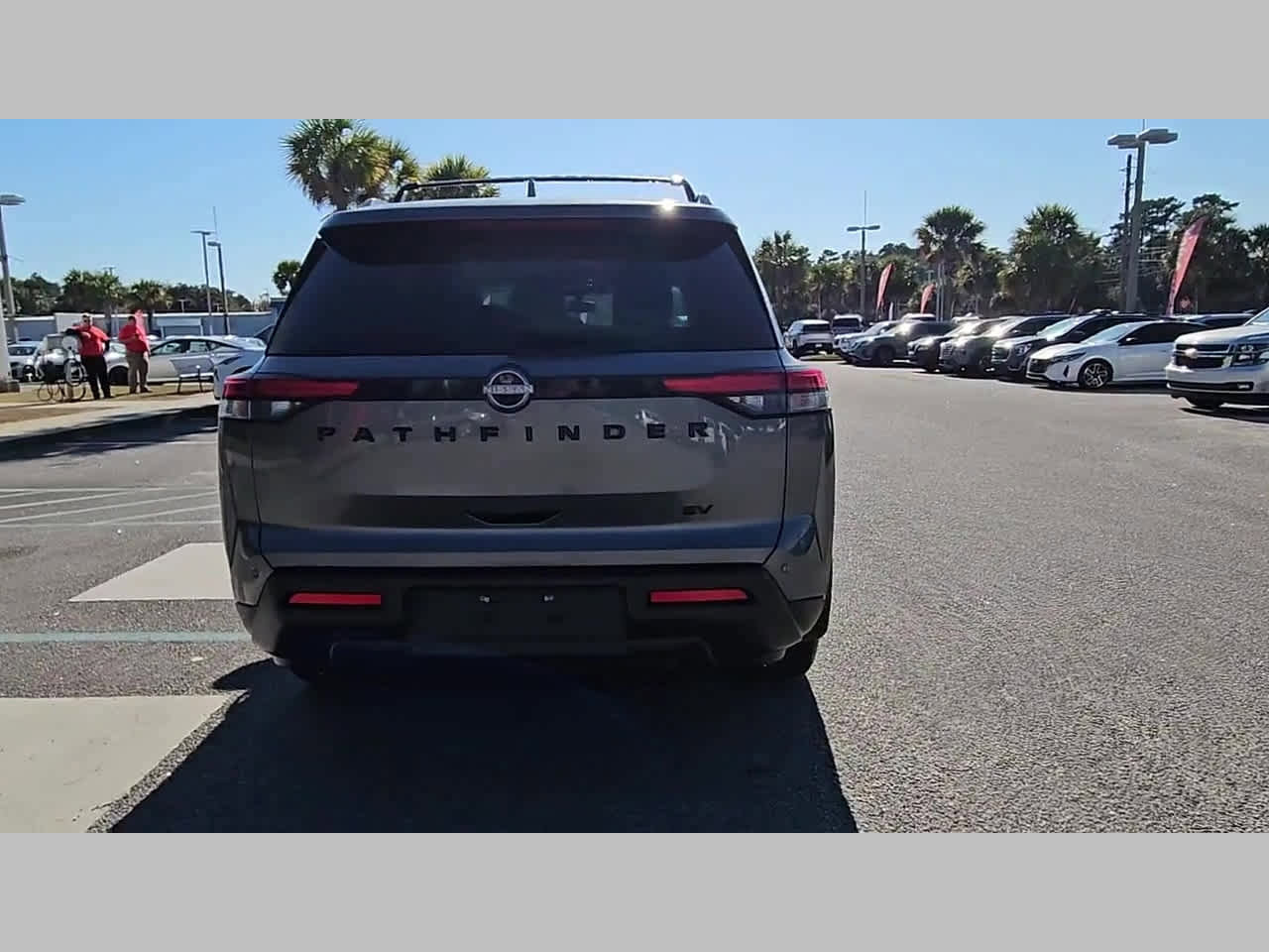 Used 2022 Nissan Pathfinder SV w/ SV Black Package image 31