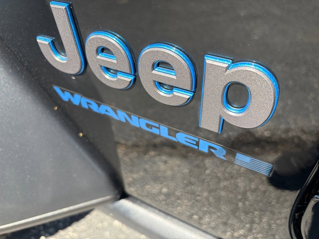 Used 2023 Jeep Wrangler Unlimited Rubicon 4xe AWD/4WD image 36
