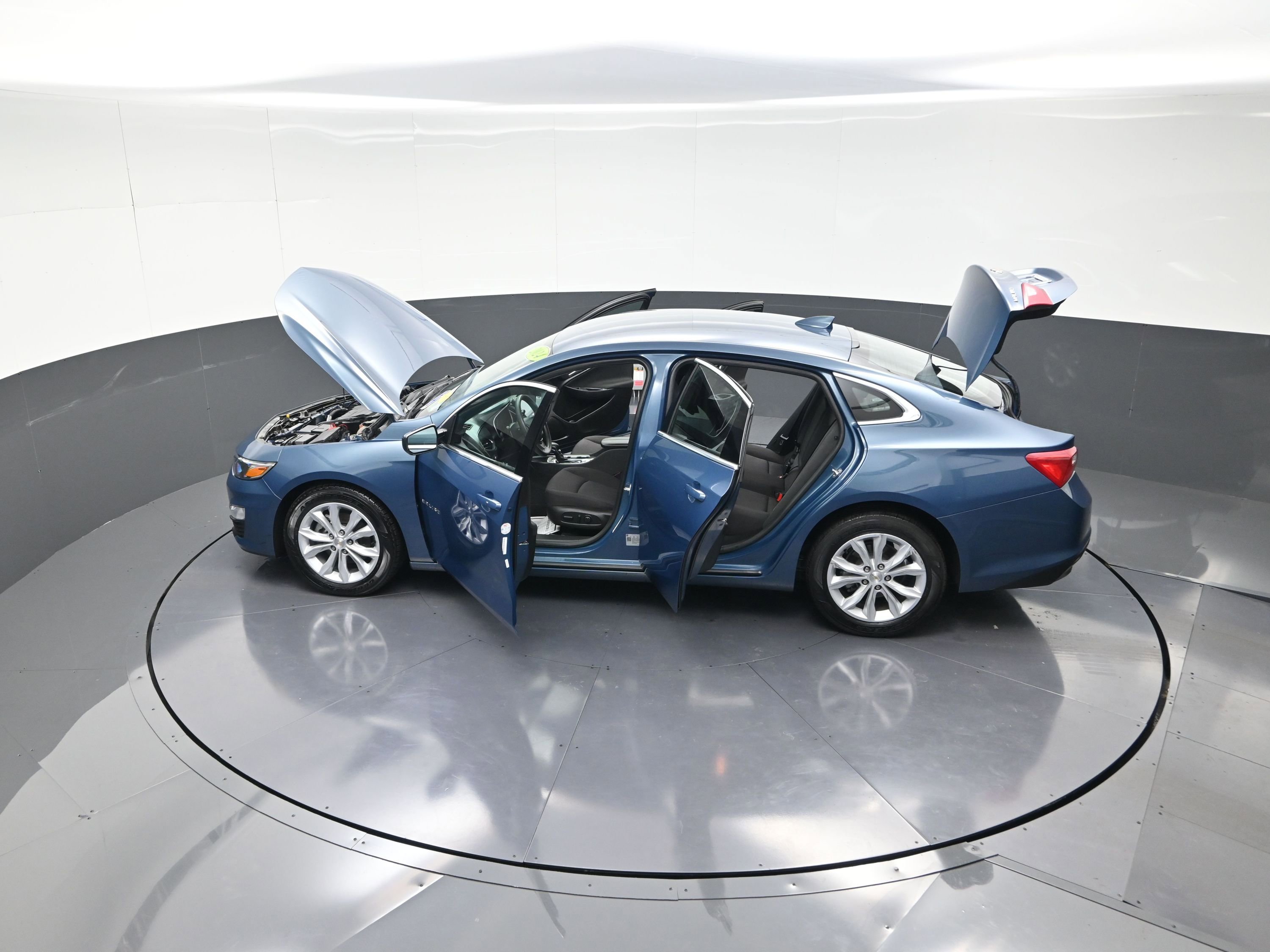 Used 2024 Chevrolet Malibu LT image 15