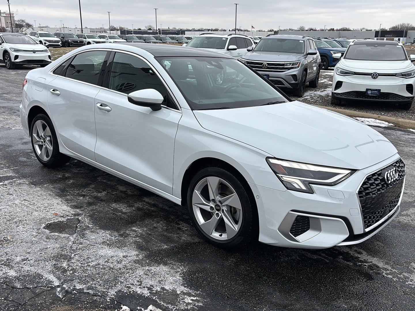 Used 2023 Audi A3 2.0T Premium Plus w/ Premium Plus Package image 5