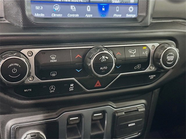 Used 2021 Jeep Wrangler Sport image 16