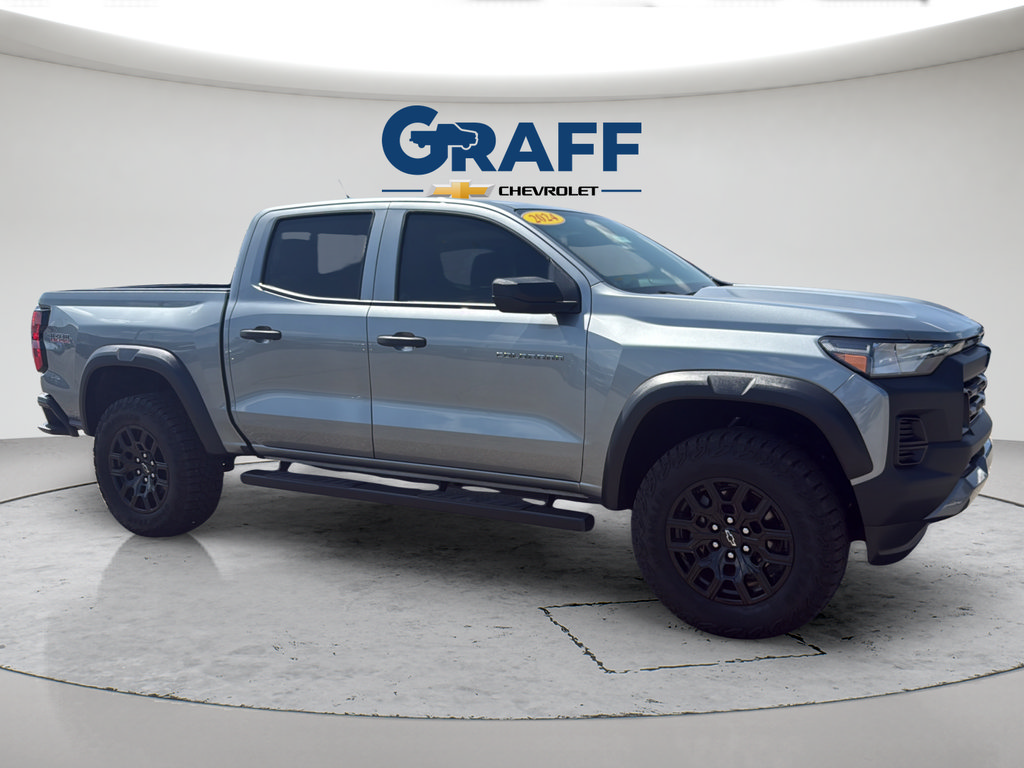 Used 2024 Chevrolet Colorado Trail Boss AWD/4WD image 16