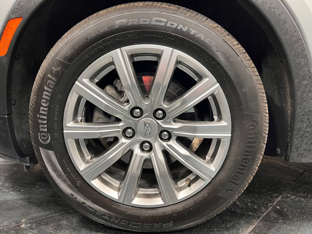 Used 2021 Cadillac XT4 Premium Luxury AWD/4WD image 33