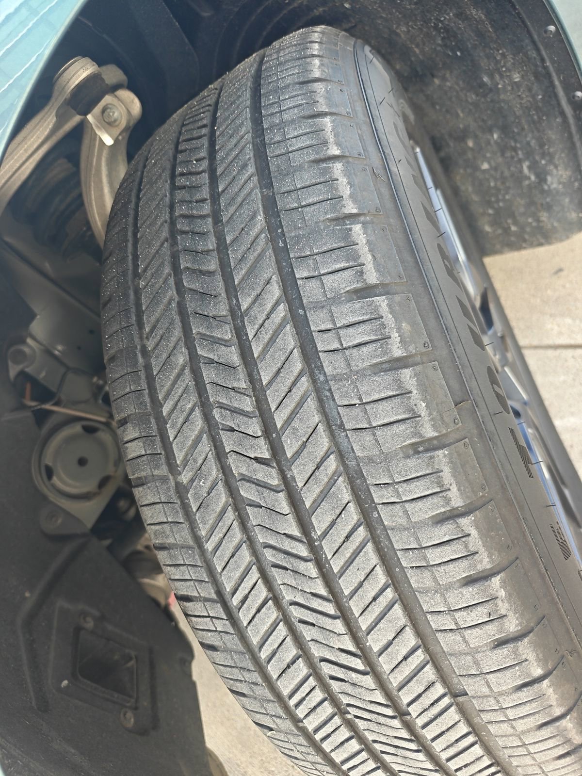 Used 2024 BMW iX xDrive50 w/ Premium Package image 31