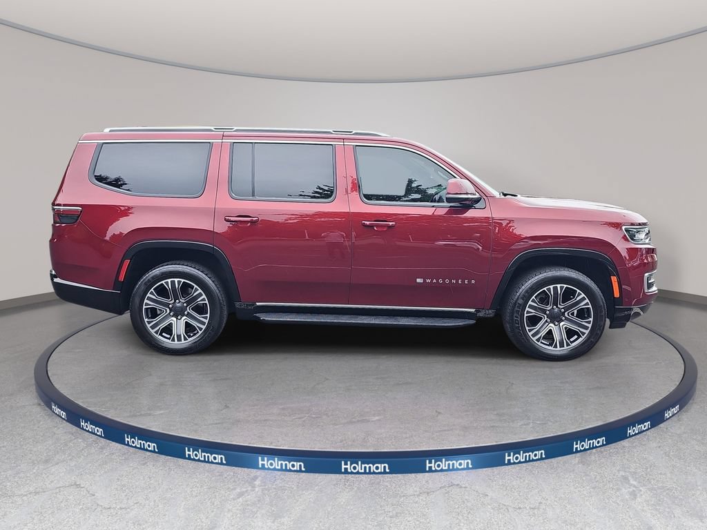 Used 2022 Jeep Wagoneer Series III w/ Flexible Seating Group AWD/4WD image 4