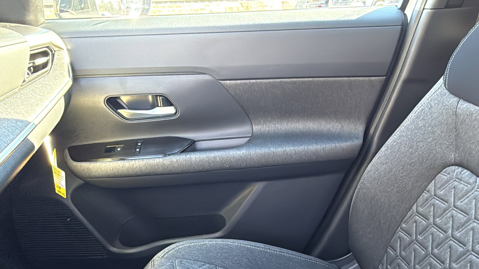 Certified 2026 Nissan Kicks SV w/ SV Premium Package image 18