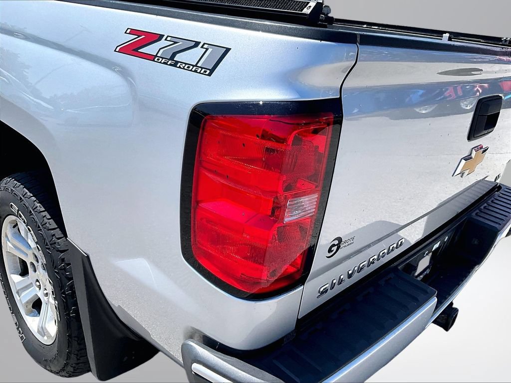Used 2019 Chevrolet Silverado 1500 LT w/ All Star Edition AWD/4WD image 30