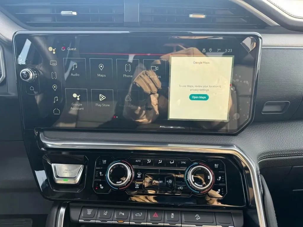 New 2026 GMC Sierra 2500 Denali w/ Technology Package AWD/4WD image 31