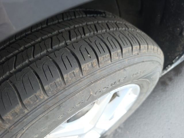 Used 2022 Chevrolet Equinox LT AWD/4WD image 10