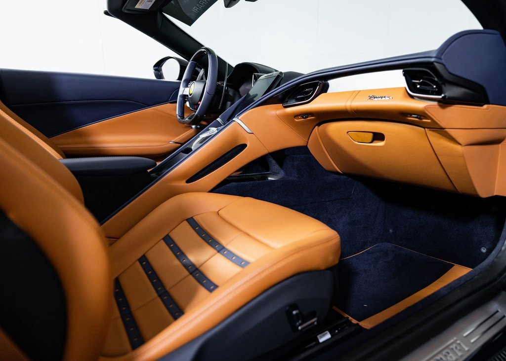 Certified 2024 Ferrari Roma Spider image 25