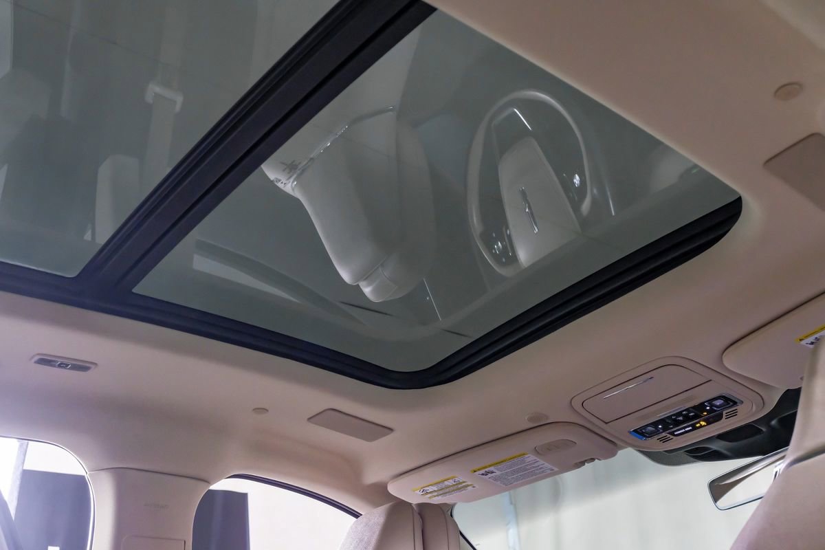 Used 2022 Lincoln Aviator Reserve w/ Equipment Group 201A image 22