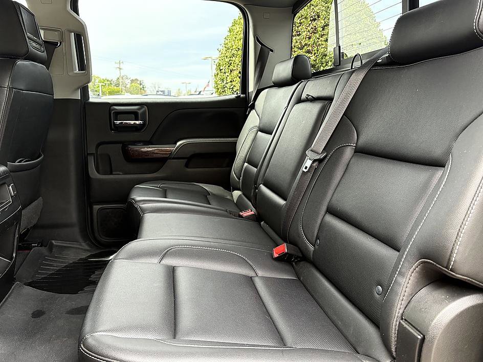 Used 2019 GMC Sierra 3500 SLT w/ Duramax Plus Package image 10