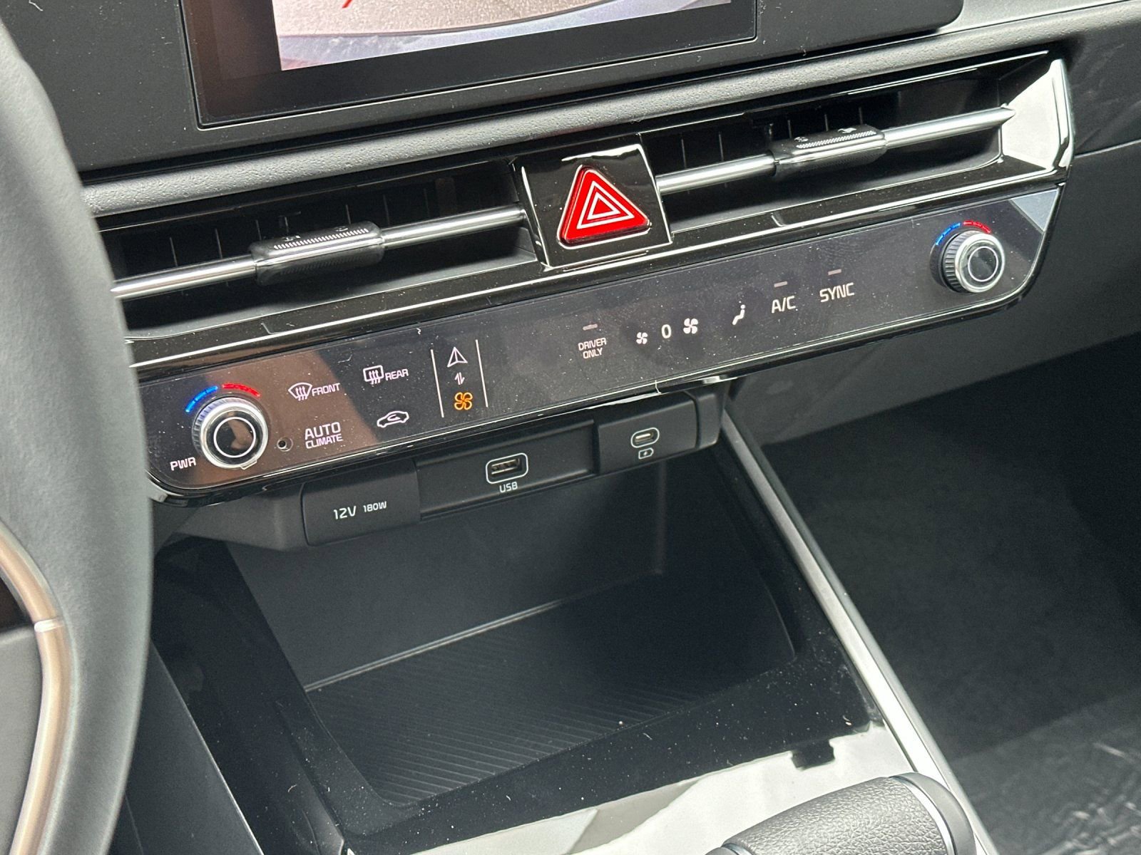 New 2026 Kia Niro LX FWD image 20