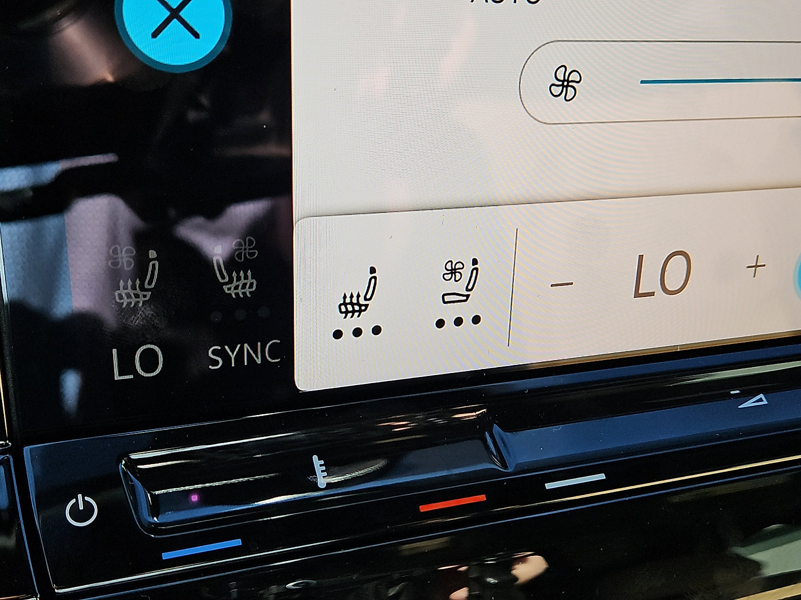 New 2026 Volkswagen Atlas Cross Sport SE image 20