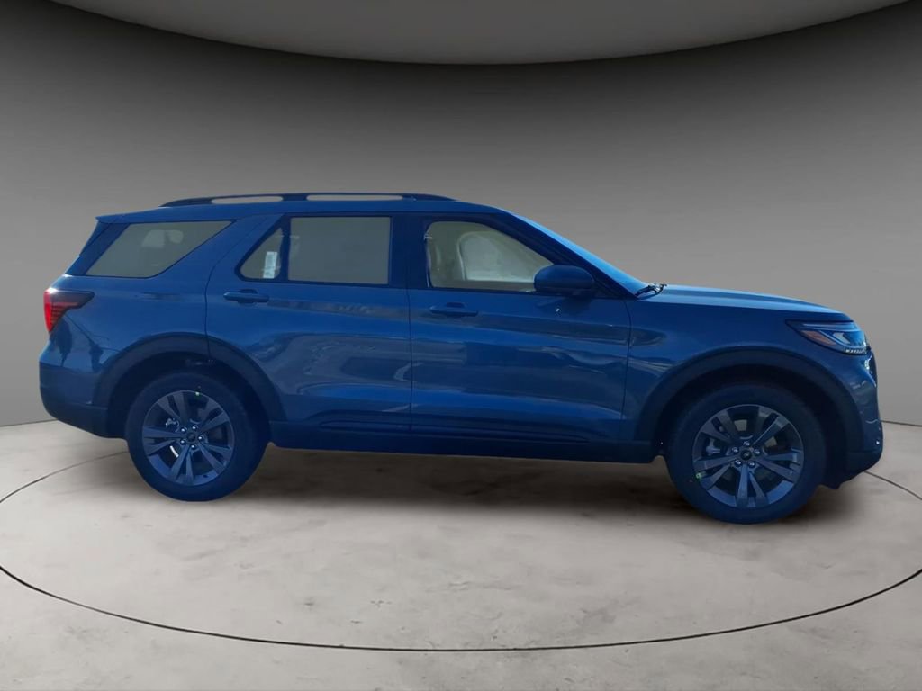 New 2026 Ford Explorer Active image 9