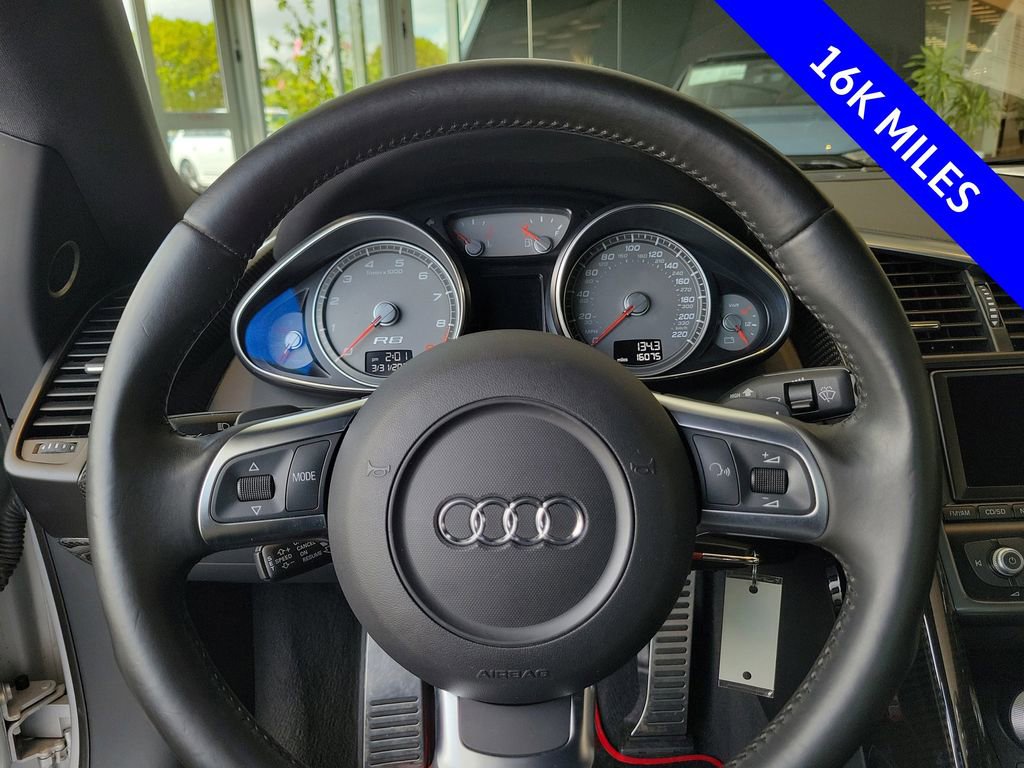 Used 2009 Audi R8 V8 image 7