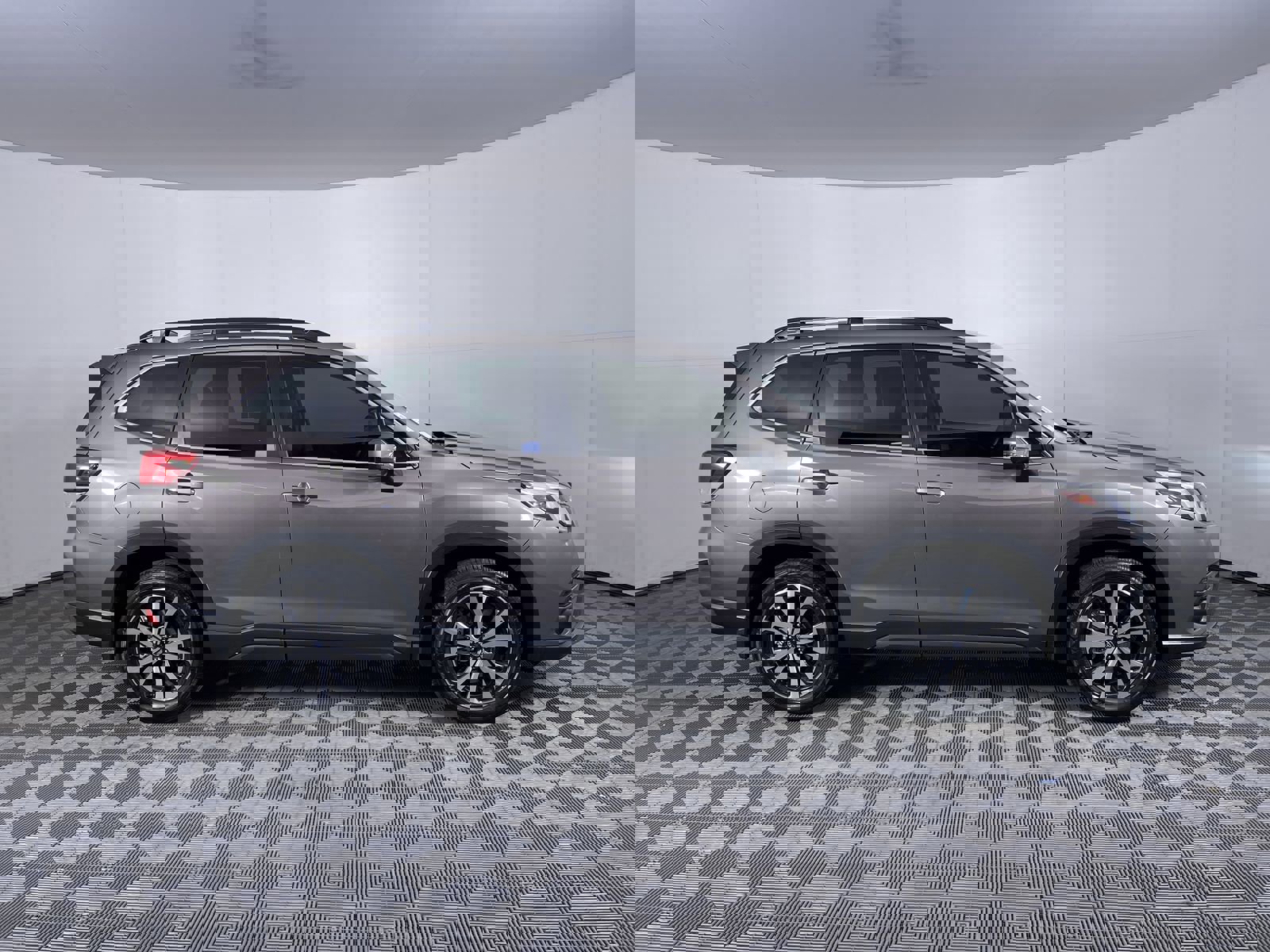 Used 2023 Subaru Forester Limited image 10