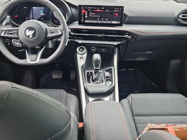 Used 2024 Dodge Hornet R/T image 17