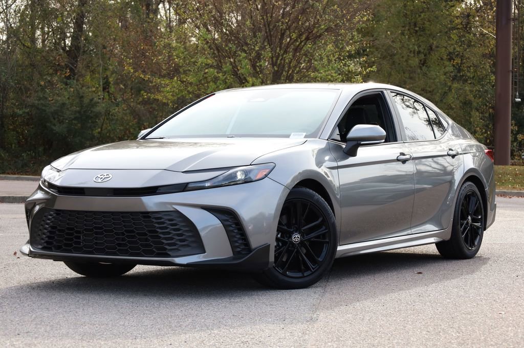 Used 2025 Toyota Camry SE