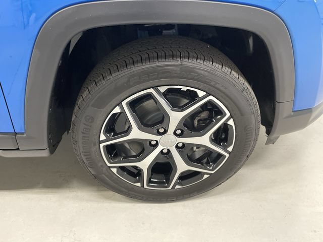 Used 2024 Jeep Compass Limited AWD/4WD image 14