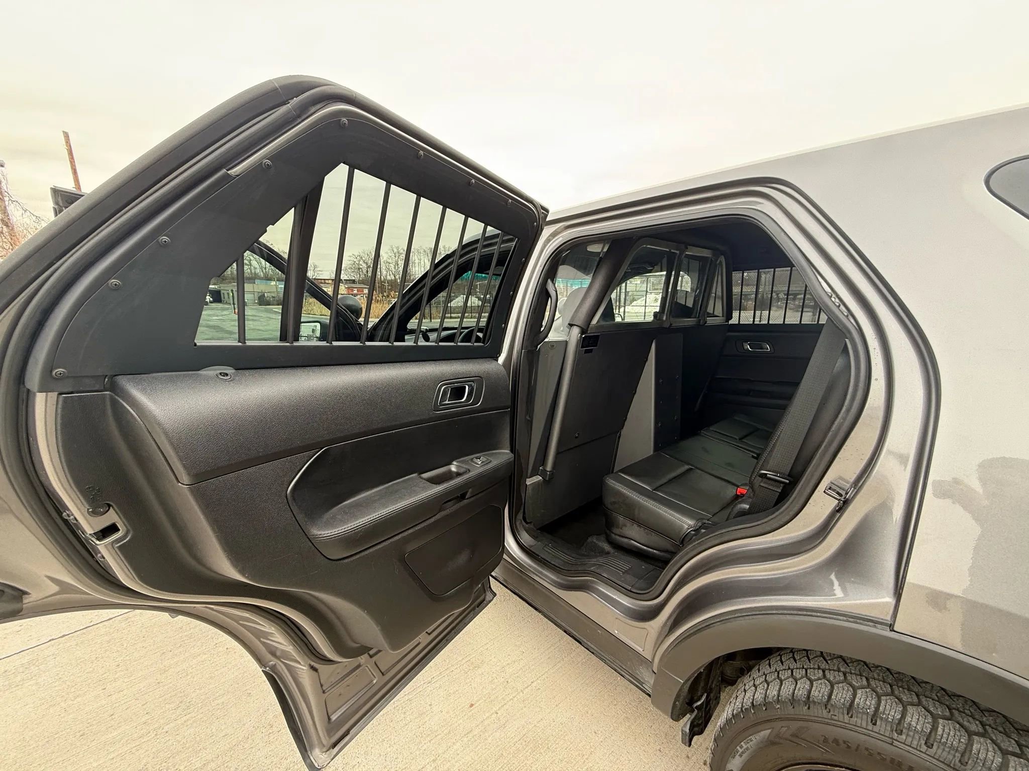 Used 2017 Ford Explorer Utility 4D Police AWD 3.7L V6 image 21