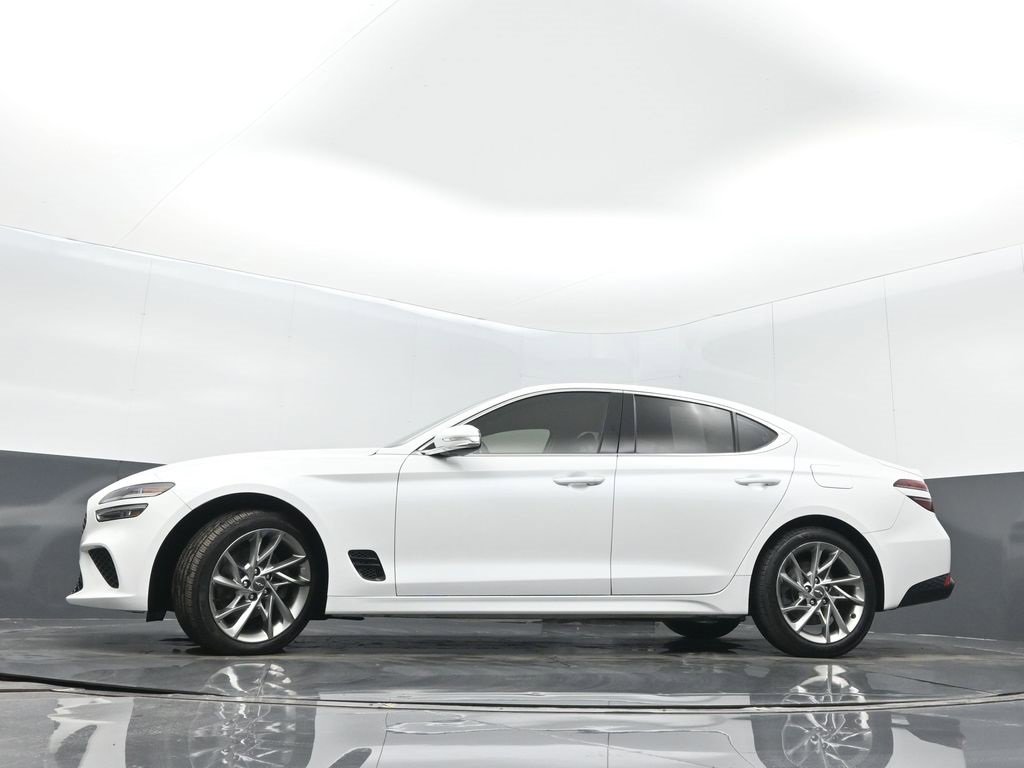 Used 2022 Genesis G70 2.0T image 33