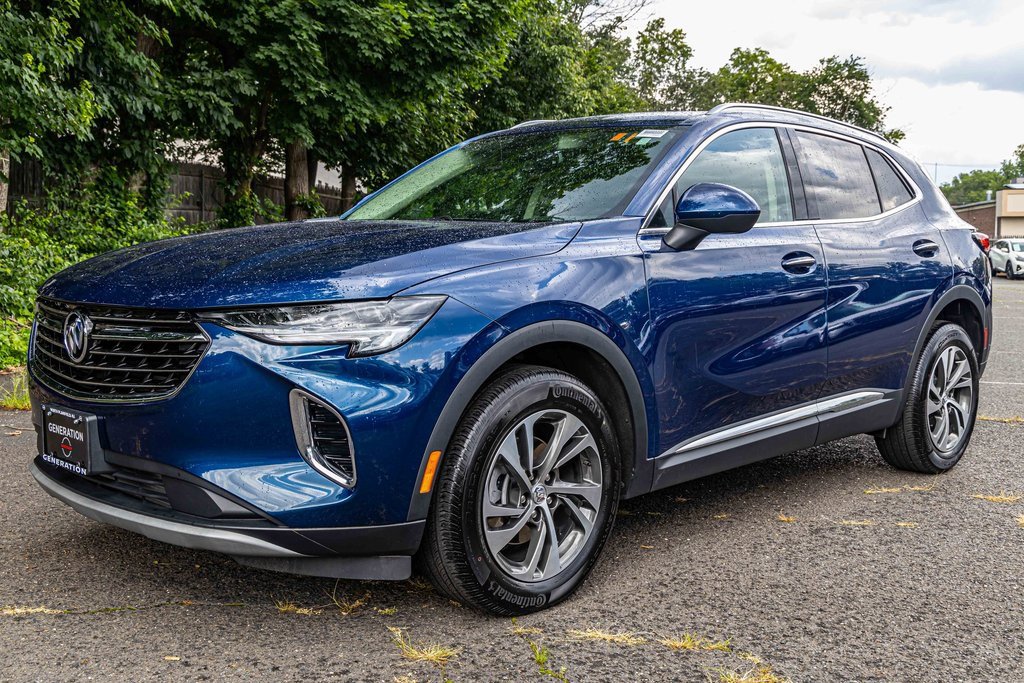 Used 2023 Buick Envision Essence image 3