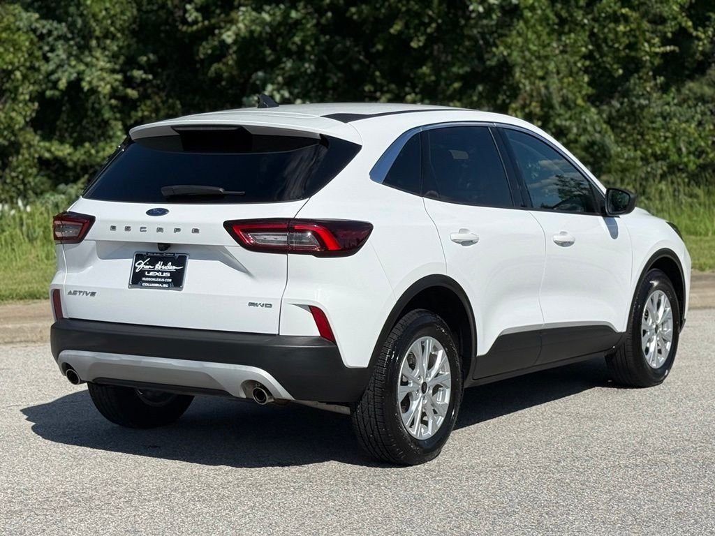 Used 2023 Ford Escape Active AWD/4WD image 12