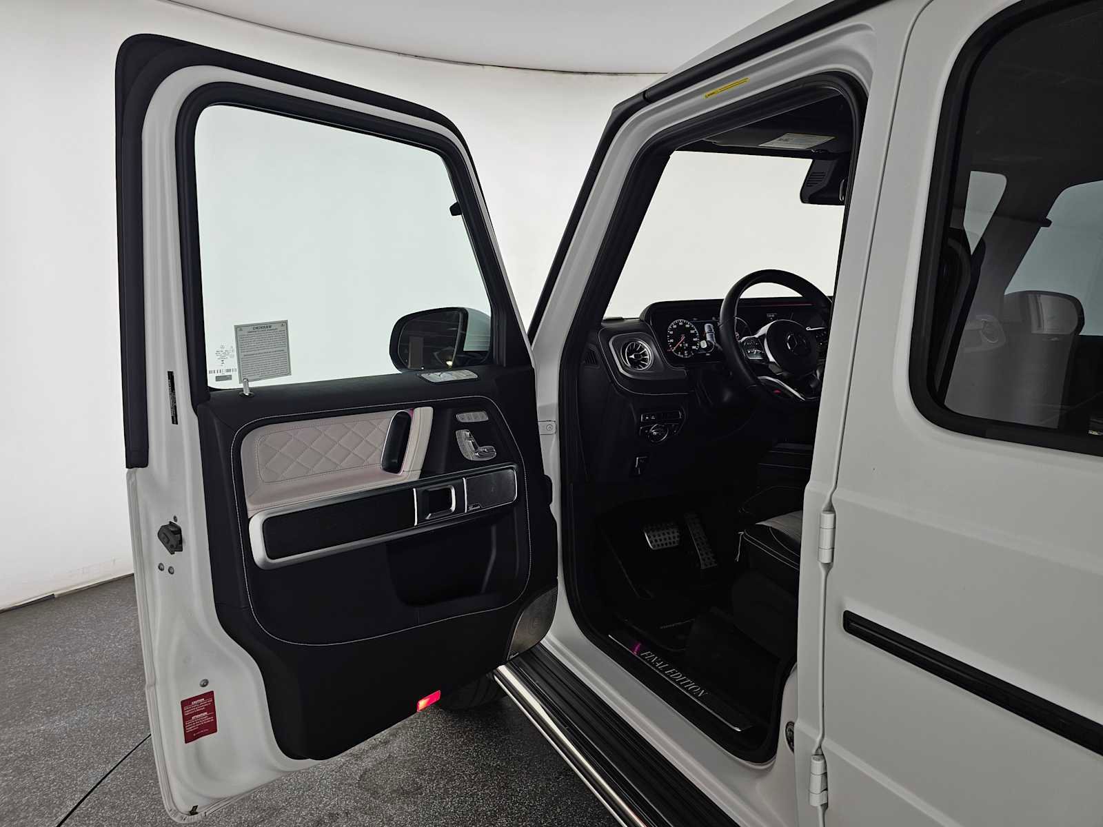 Used 2024 Mercedes-Benz G 550 image 20