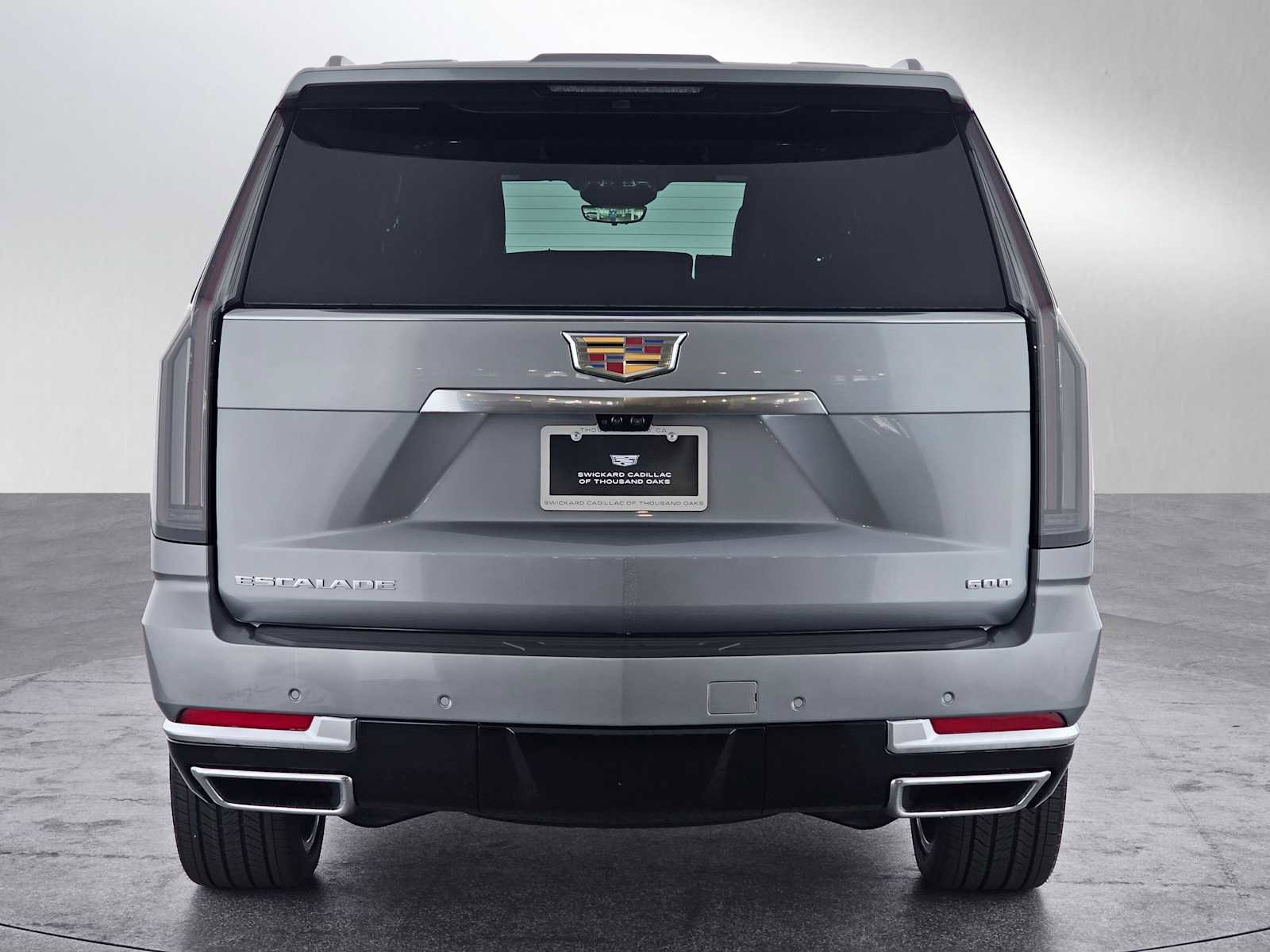 New 2026 Cadillac Escalade ESV Luxury image 4