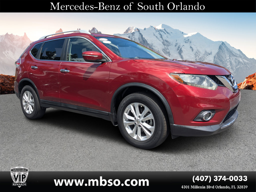 Used 2015 Nissan Rogue SV FWD image 1