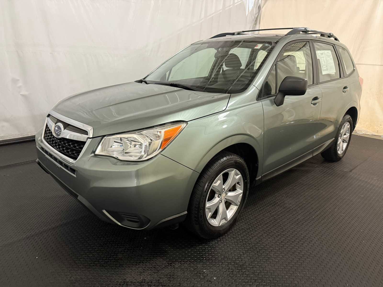 Used 2016 Subaru Forester 2.5i w/ Alloy Wheel Package