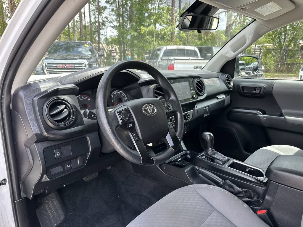 Used 2021 Toyota Tacoma SR AWD/4WD image 10