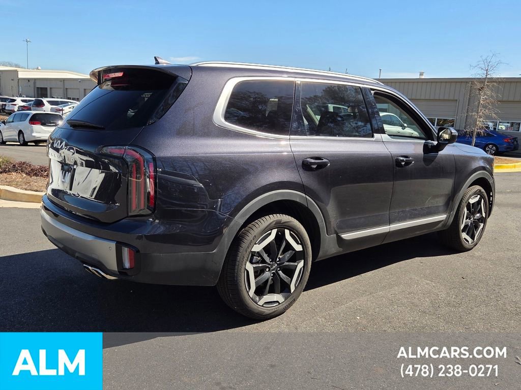 Used 2025 Kia Telluride EX image 13