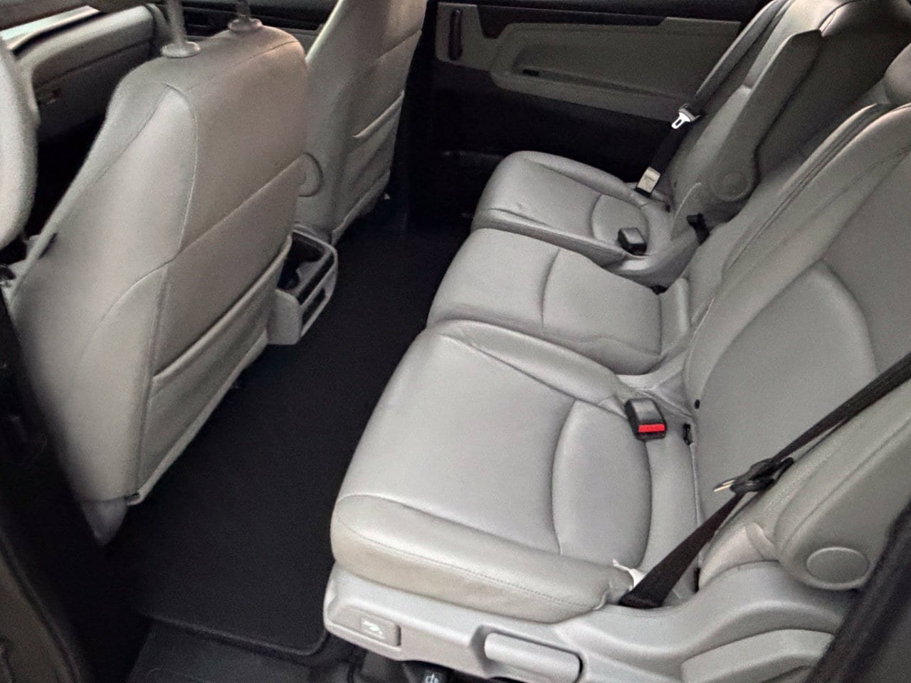 Used 2018 Honda Odyssey EX-L image 32