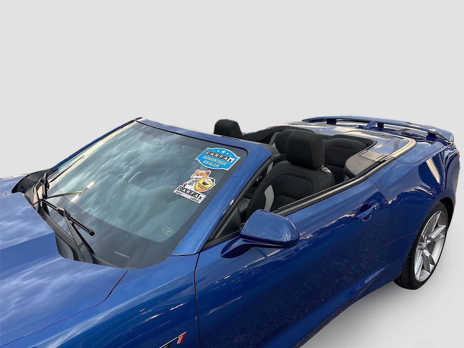 Used 2022 Chevrolet Camaro LT w/ Technology Package image 35