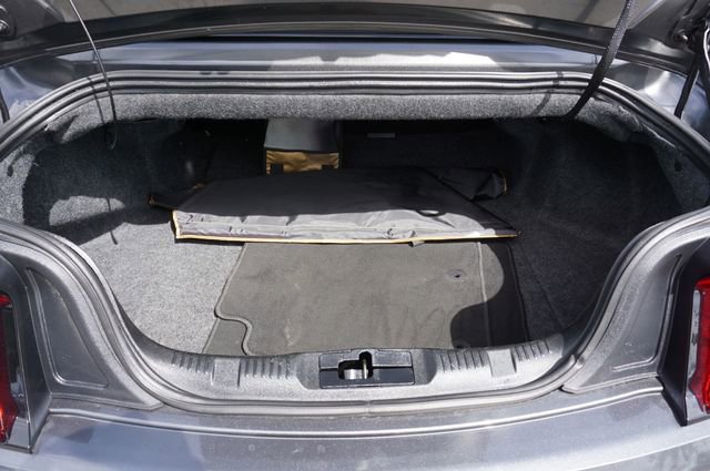 Certified 2020 Ford Mustang Convertible w/ Equipment Group 101A image 20