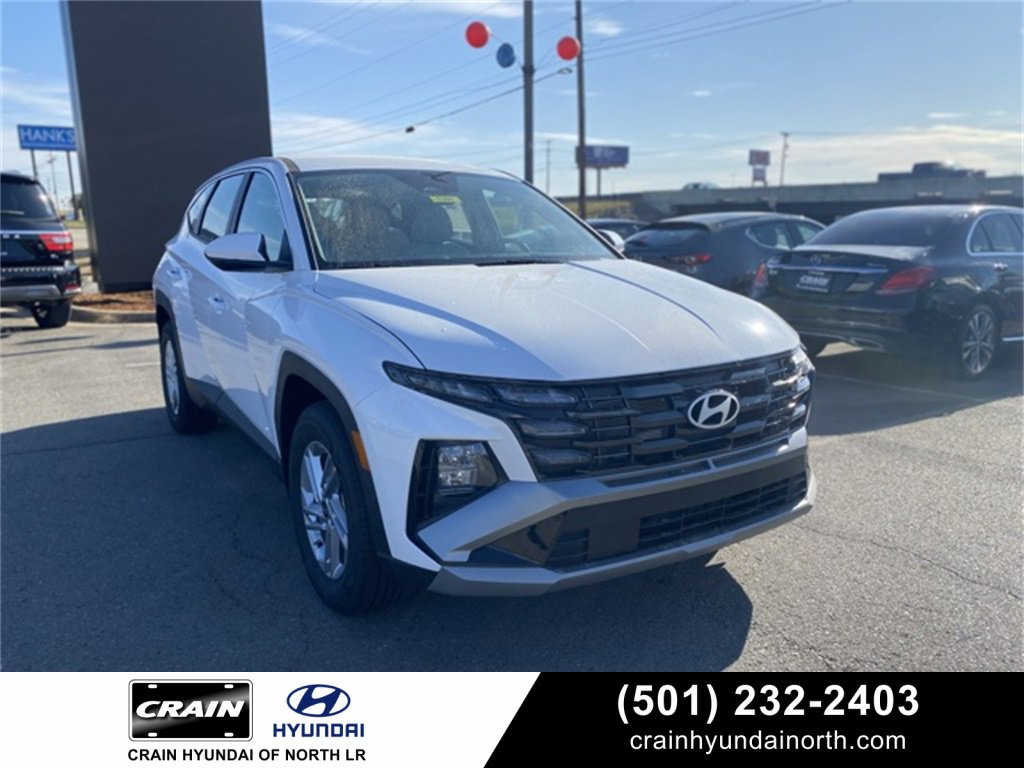 New 2025 Hyundai Tucson SE