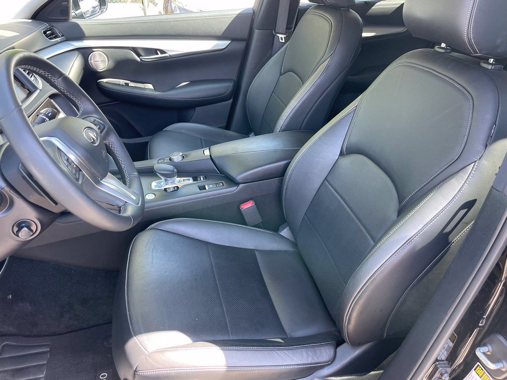 Used 2022 INFINITI QX50 Essential AWD/4WD image 6