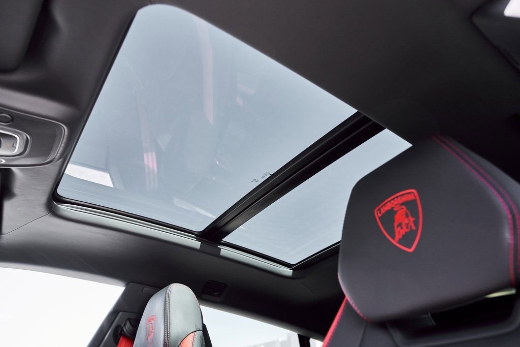 Used 2024 Lamborghini Urus Performante image 64