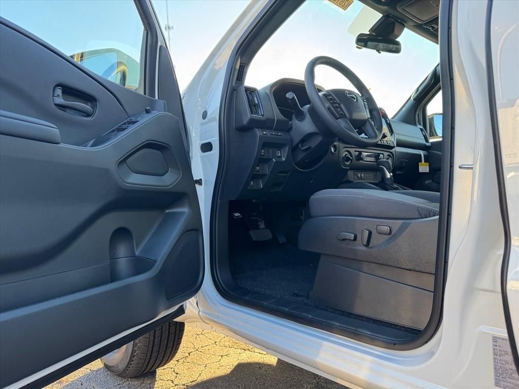 New 2026 Nissan Frontier SV w/ SV Convenience Package image 14