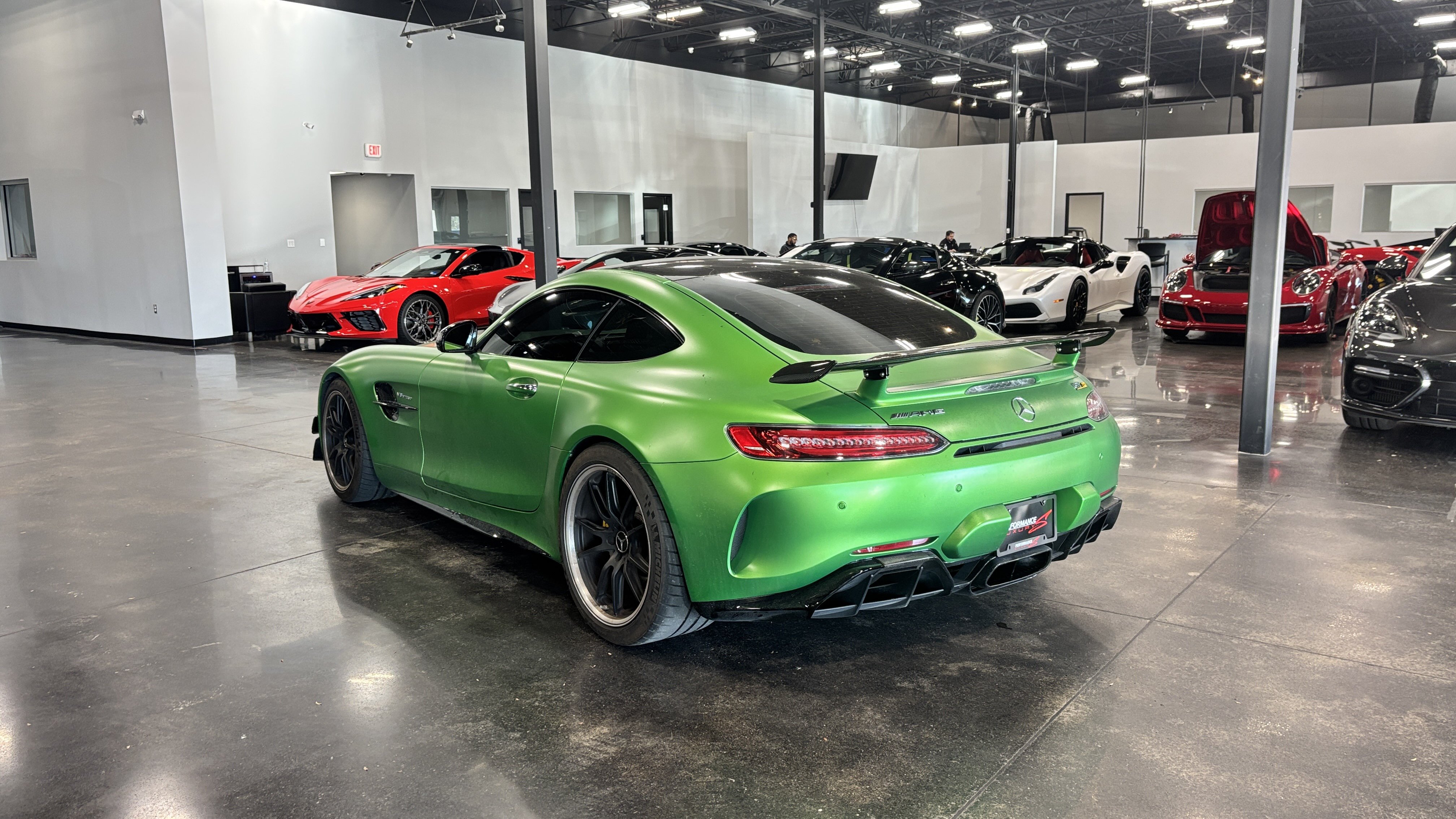 Used 2018 Mercedes-Benz AMG GT R image 5